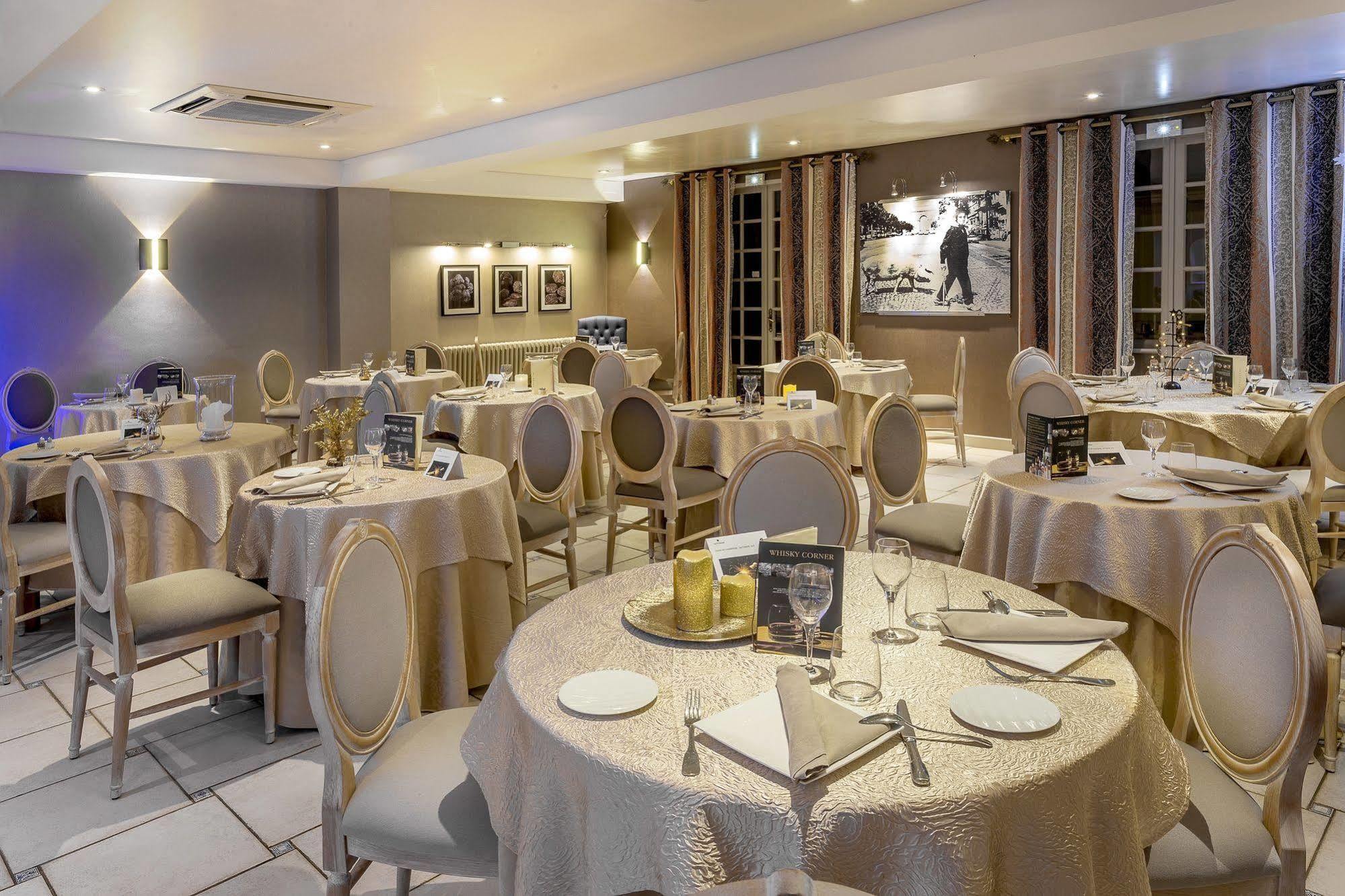 Logis Auberge De La Truffe - Hotel De La Truffe Sorges المظهر الخارجي الصورة